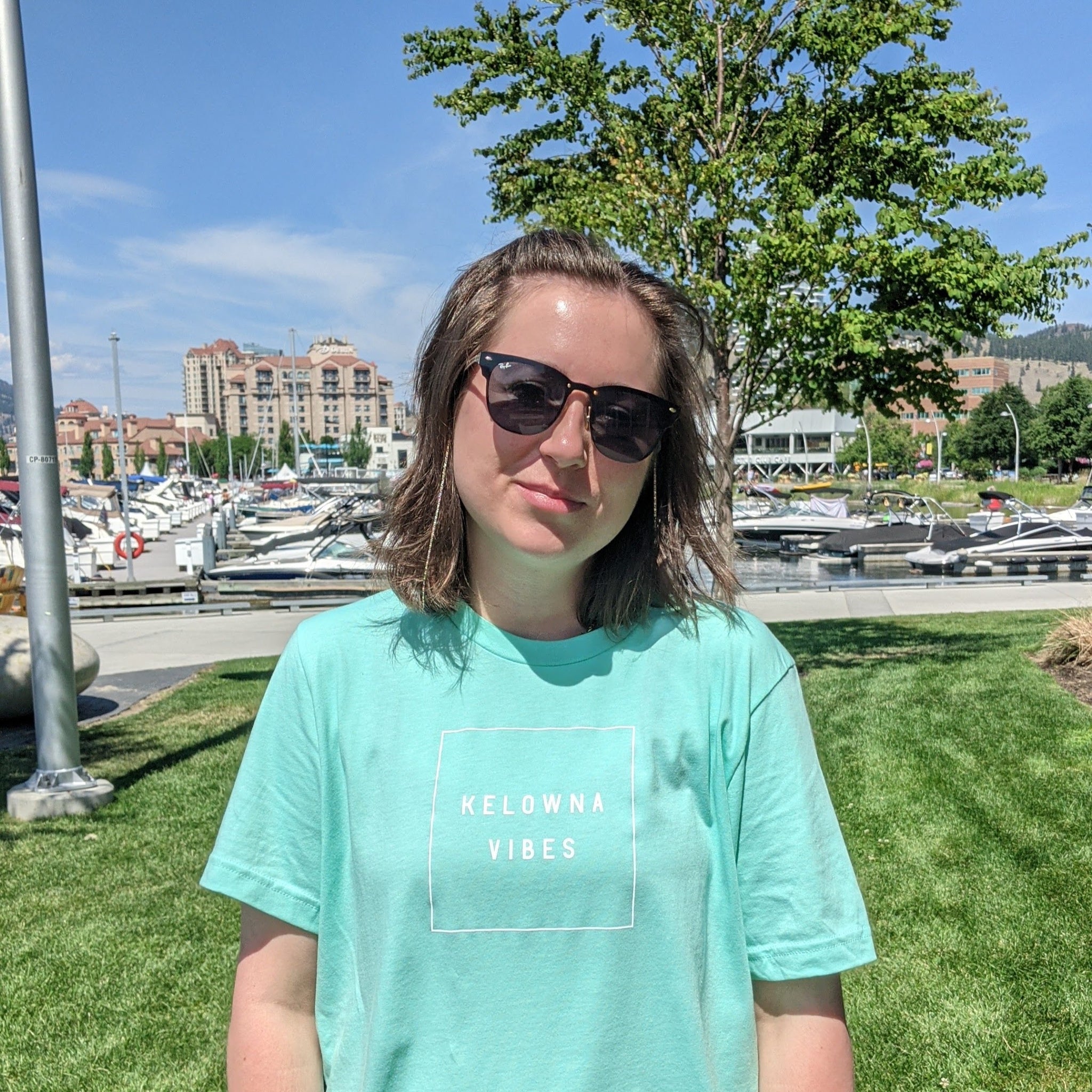 Mint 'Meet Me on Bernard' Heathered T-Shirt